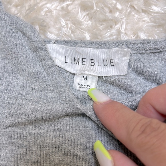 NORDSTROM || Grey Crop Top - Picture 4 of 4